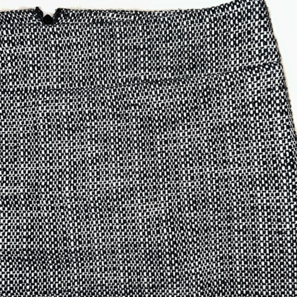 LOFT black/white tweed pencil skirt - sz 8 - Picture 2 of 8